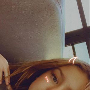 Meet your Posher, Jasmine